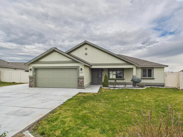 1538 W 33rd Ct, Kennewick, WA 99337