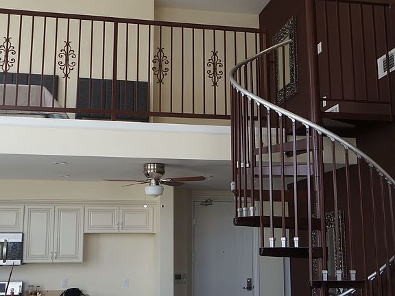 5th image of 155 S Oxford Ave APT 204
