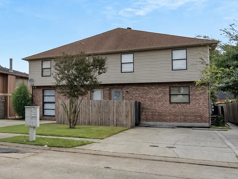 5771 Tullis Dr — Photo 1