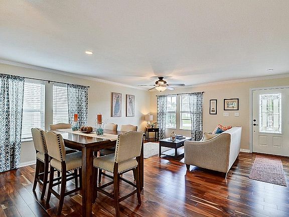 2nd image of 8096 Lawrence Woods Pl