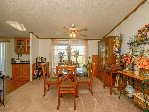 4th image of 1947 Campground Rd