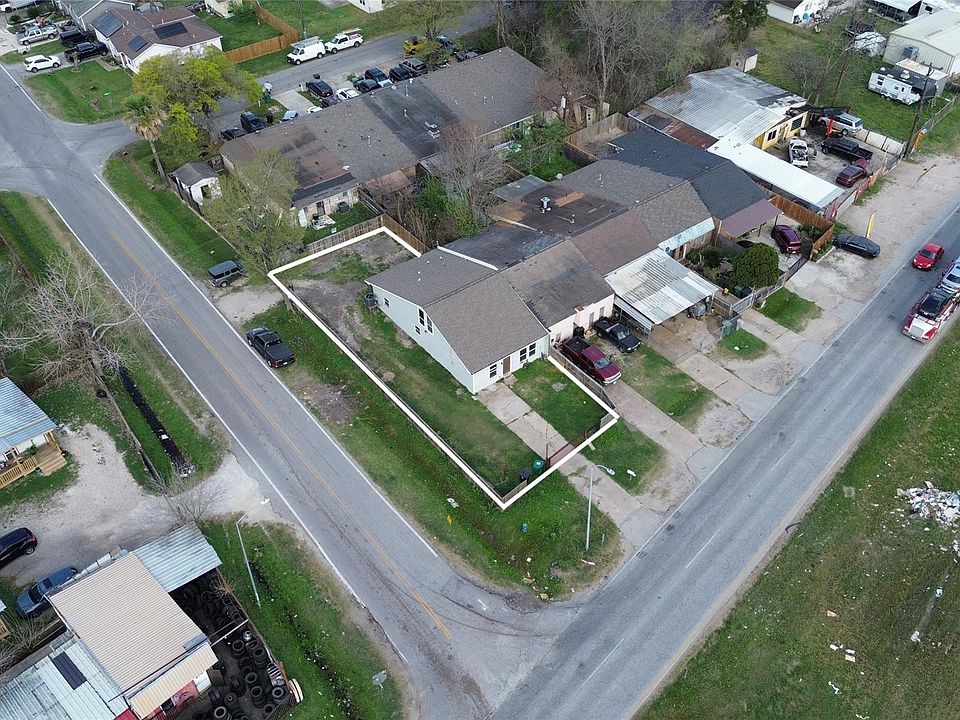 1st image of 12703 W Hardy Rd