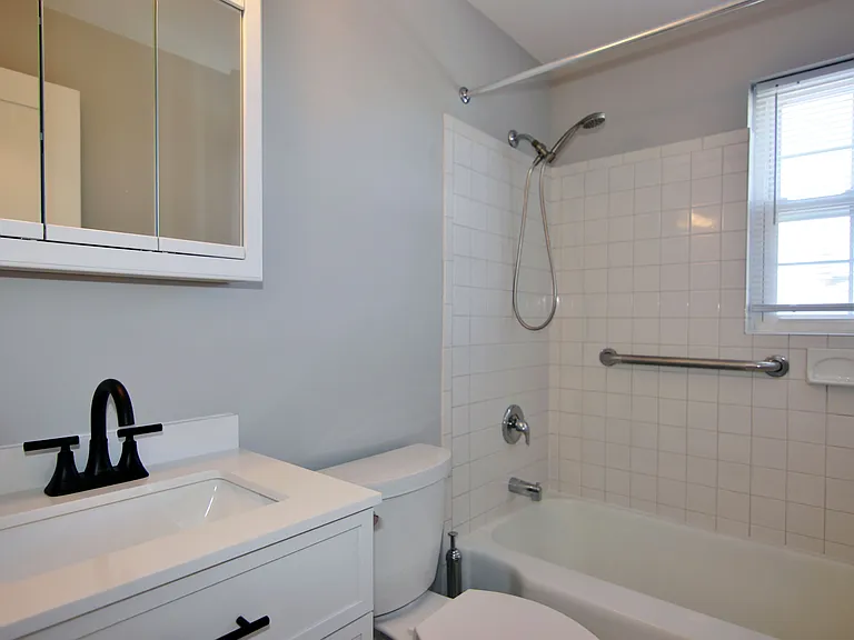 6 Revere Dr #3 — Photo 2
