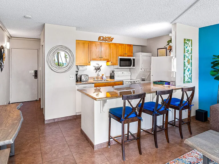 S Kihei Rd — Photo 3