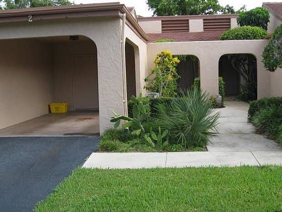 1st image of 5925 Forest Grove Dr APT 2