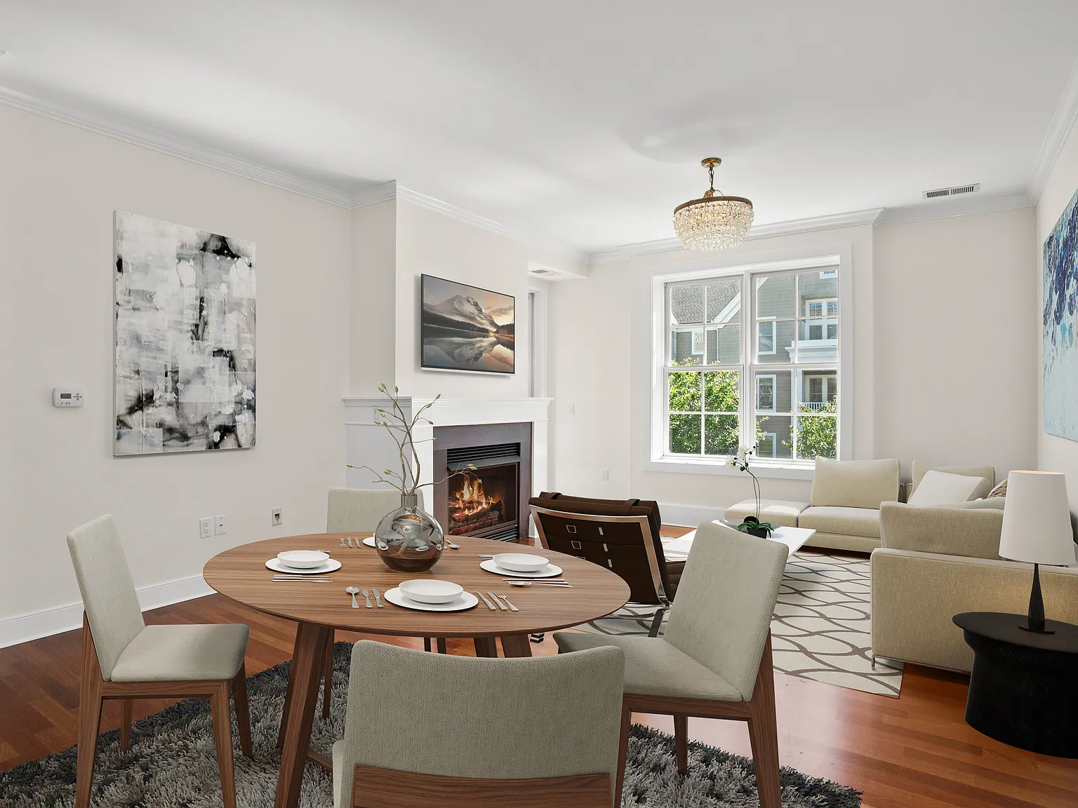 3 bed, 1400 sqft, $5,600 — Photo 3