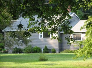 15 Walker Rd, Manchester, MA 01944