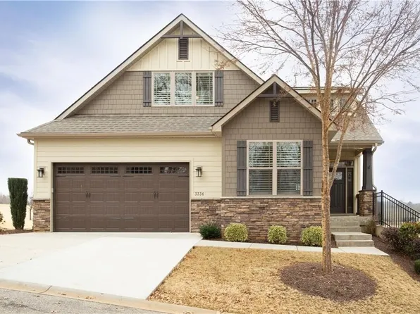 3254 Championship Dr, Seneca, SC 29678