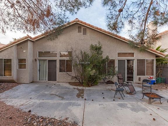 2nd image of 8405 Airmont Ct