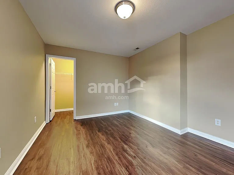 4704 Ashfield Dr — Photo 19