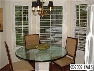 4th image of 1323 Wandering Way Dr
