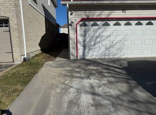 83 Sandford Cres, Whitby, ON L1R 2S1