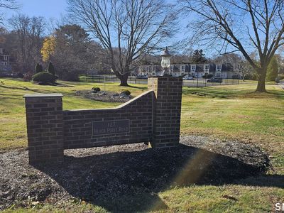 127 Black Point Road APT 7, Niantic, CT, 06357