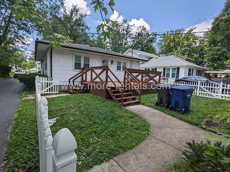 398 Collingwood Ave — Photo 15