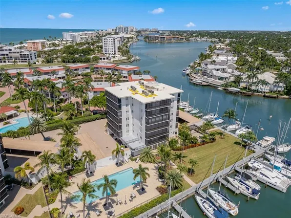 2170 Gulf Shore BLVD N #44E, NAPLES, FL 34102