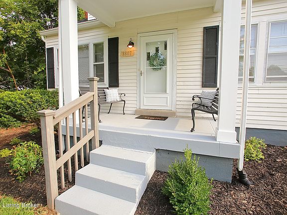 3rd image of 8807 Ferndale Rd