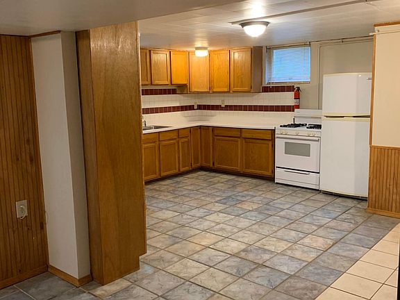 3rd image of 1860 4th St APT 4