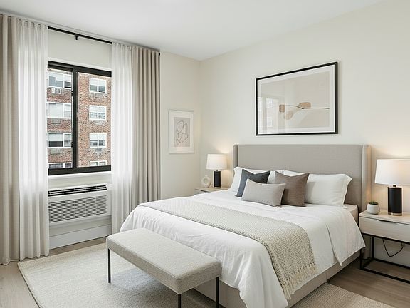 3rd image of 16913 90th Ave #4G