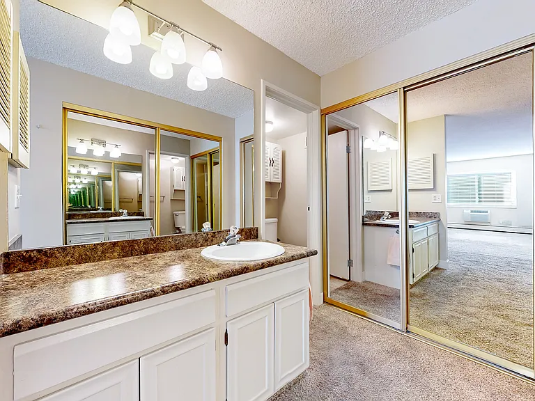13691 E Marina Dr #405 — Photo 9