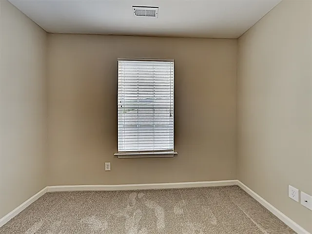 6827 Harvest Grove Ln — Photo 9