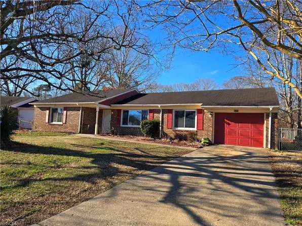 6095 Tradewinds Rd, Virginia Beach, VA 23464