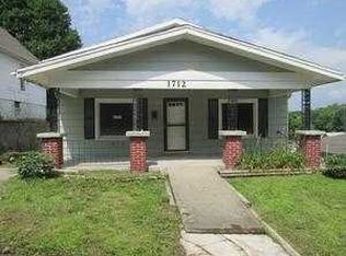 1712 Prospect Ave, Saint Joseph, MO 64505