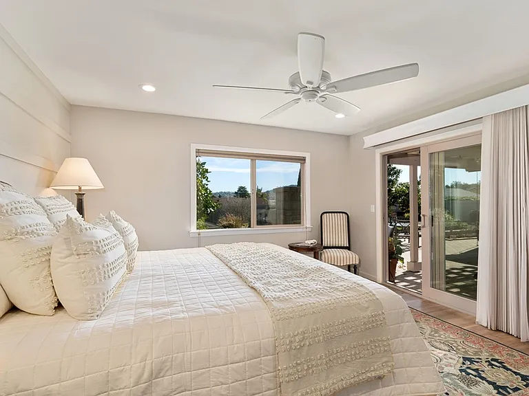 16915 Dominican Dr — Photo 12