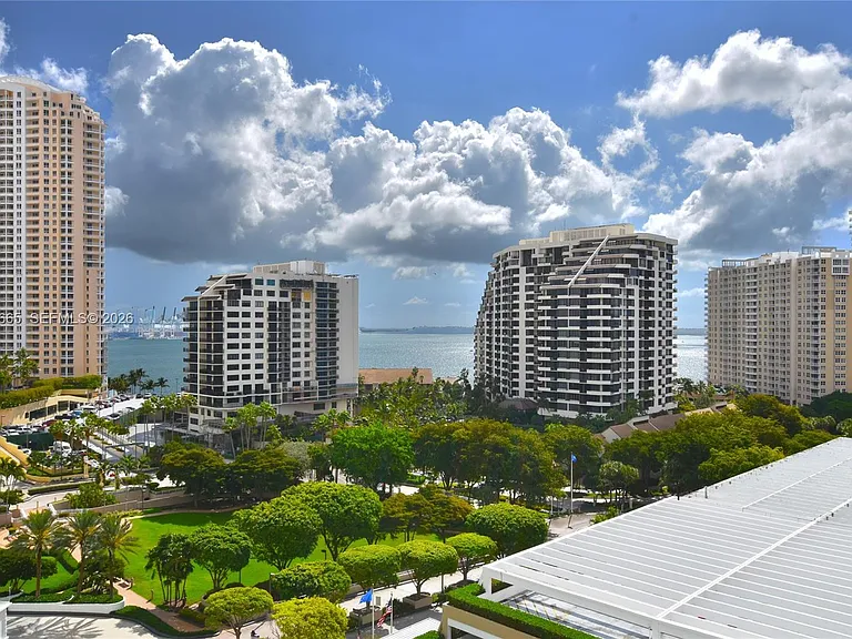 801 Brickell Key Blvd #1209 — Photo 5