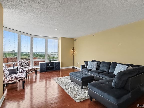 3rd image of 250 E Harbortown Dr APT 1104