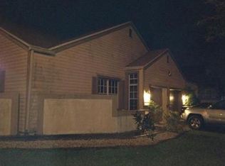 1060 SW 85th Ave, Pembroke Pines, FL 33025