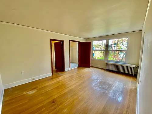Floor plan 305