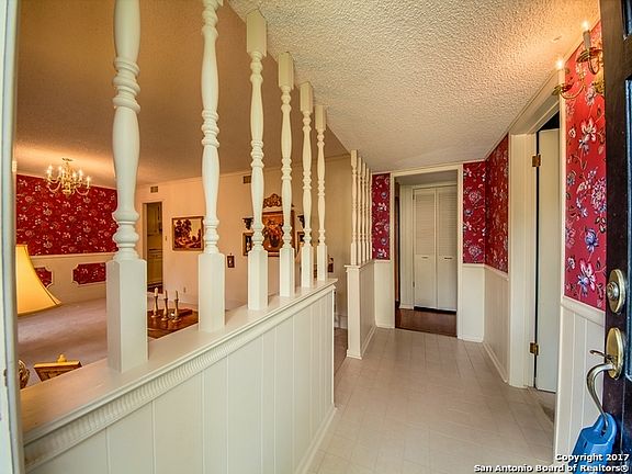 3rd image of 5403 Plantation Dr
