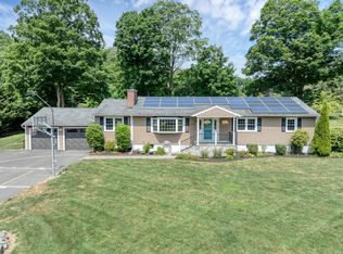 360 Lincoln Rd, Orange, CT 06477