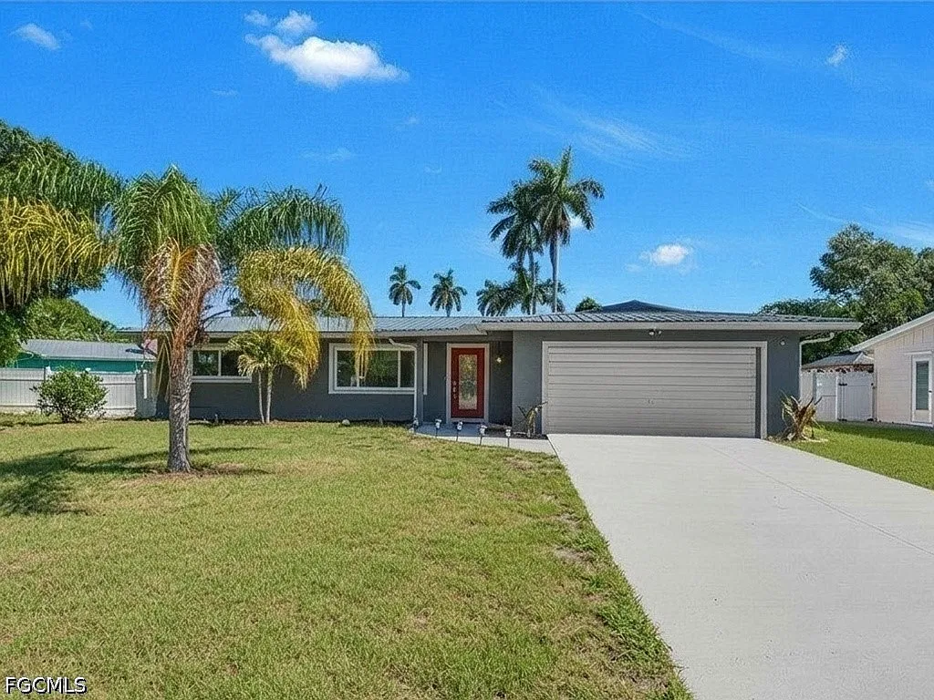 3 bed, 2.0 bath, 1535 sqft, $5,200 — Photo 2