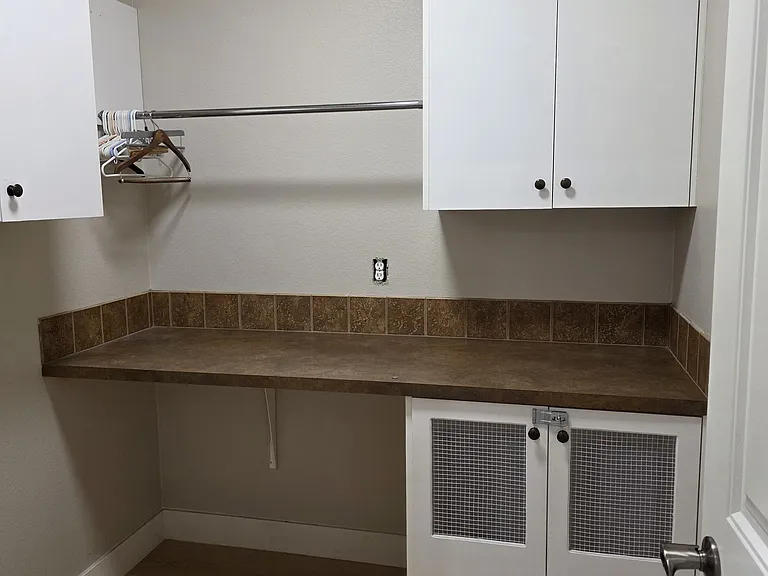 2640 W Los Flores Ct — Photo 13