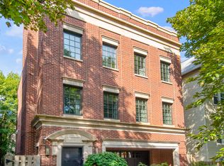 1220 W Wrightwood Ave, Chicago, IL 60614