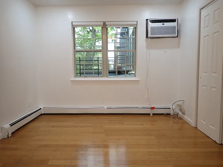334 Saratoga Ave #2 — Photo 5