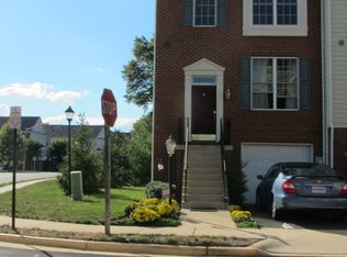 7590 Great Swan Ct, Alexandria, VA 22306