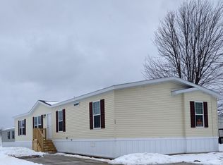 408 Van Buren Cir #408, Davison, MI 48423