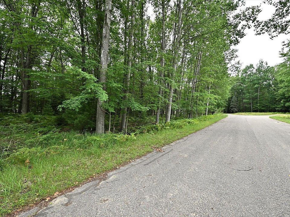 1st image of Pennelwood Ct