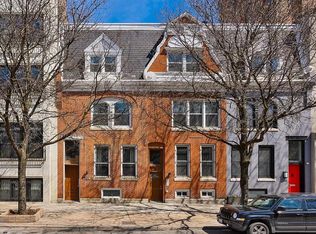 869 N La Salle Dr #1, Chicago, IL 60610