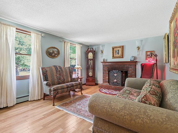 5th image of 129 Forbes Lane
