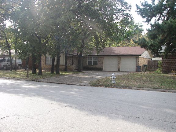 3rd image of 1333 Norwood Dr