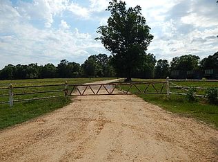 2467 River Rd, Silver Creek, MS 39663