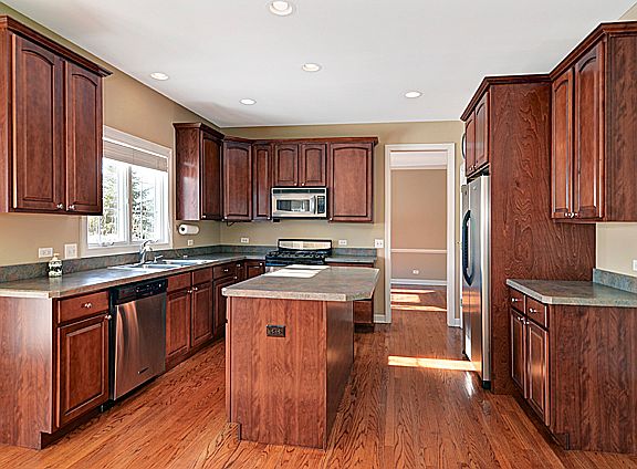 2nd image of 856 Wingfoot Dr