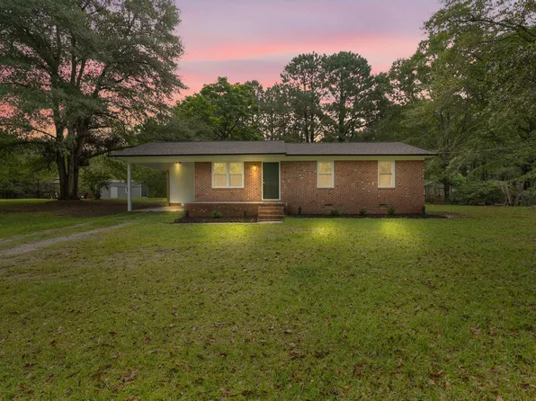 658 Love Grove Church Rd, Sanford, NC 27332