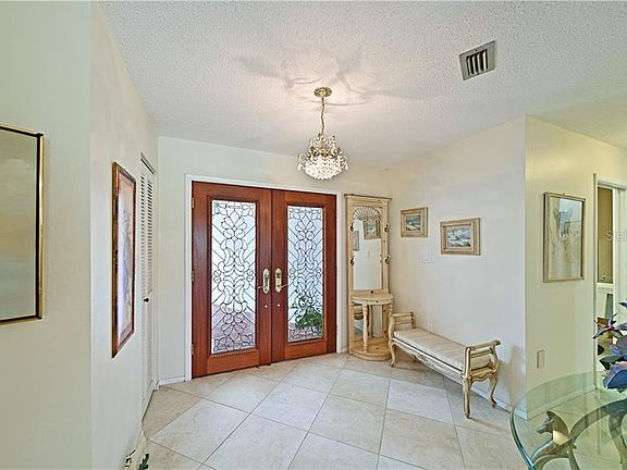 5th image of 6123 45th St W
