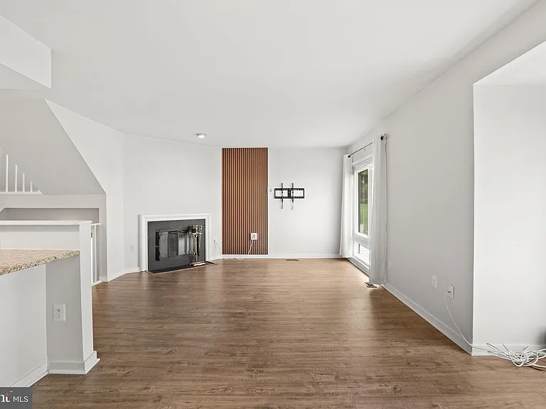 18616 Pier Point Pl — Photo 16