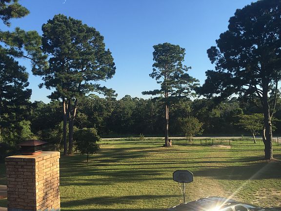 4th image of 166 Green Valley Dr