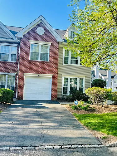 24 Lee Ct Photo 1